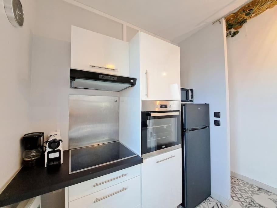 Faro, Vue Sur La Cathedrale Apartment Реймс Екстериор снимка